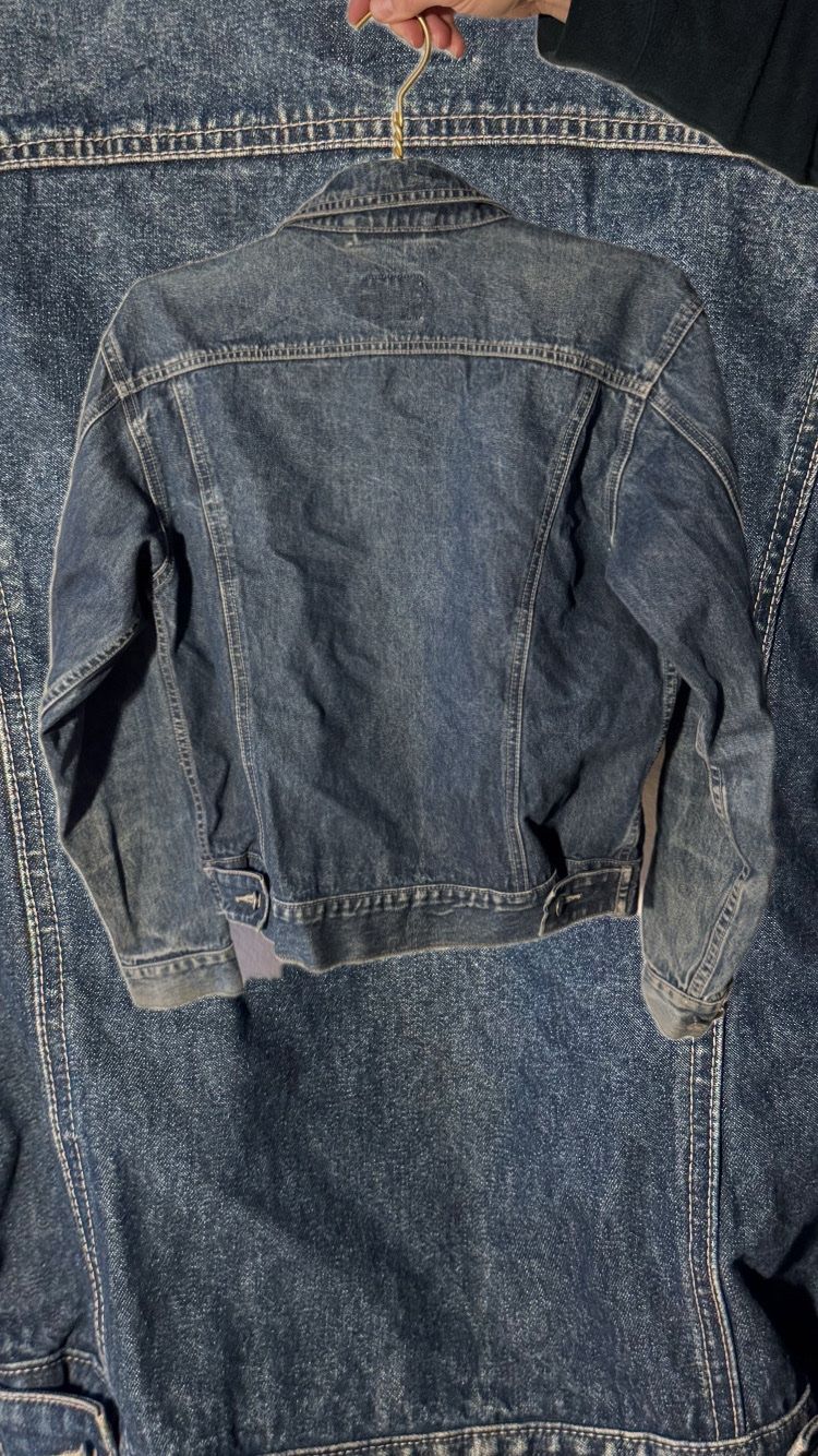 Vestes: Levis leichte Jeansjacke – D'occasion à Zürich par MoanaK 1