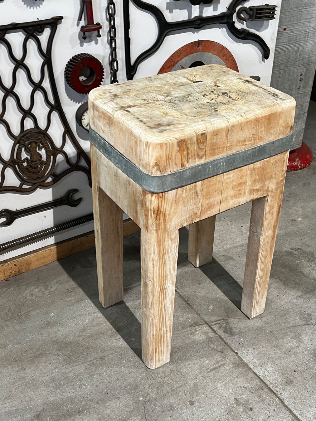 Cucine complete: Metzgerbock / Hackblock / Holzblock (Küche / Deko) – Usato da Luzern venduto da Fracht-Design 1