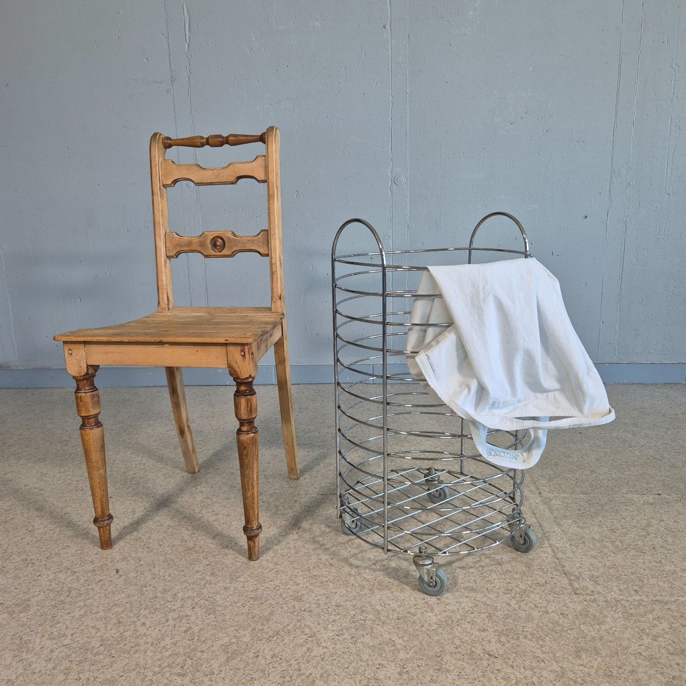 Cesti per biancheria: Balton Chrom Gitter Wäschekorb rollbar Laundry Basket – Usato da Nottwil venduto da Wondewa-Shop 2