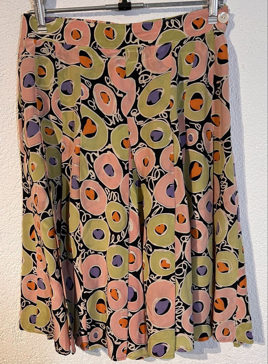 Karl Lagerfeld Gonne: Jupe-short Karl Lagerfeld, vintage – Usato da St-Pierre-Clages venduto da ste_xk6p 5