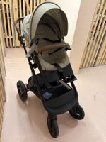 Stokke Trailz Kinderwagen  mit Babywanne und viel Zubehör