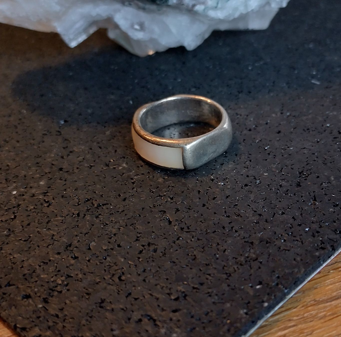 Ringe: RING MIT PERLMUTT EINLAGE SILBER 925 – Gebraucht aus Romanshorn von Glitzer-Paradies 5