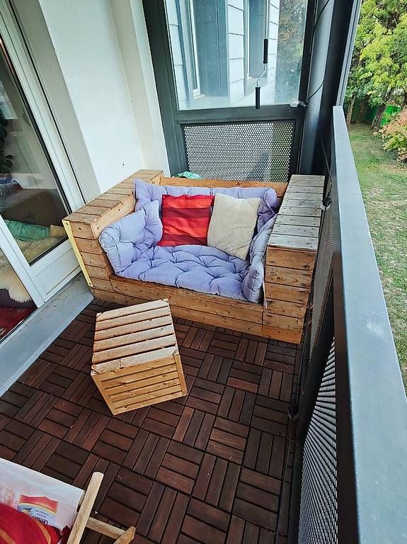 Divani: Ensemble de balcon : canapé et table basse en bois – Usato da Prêles venduto da val_th6s 1