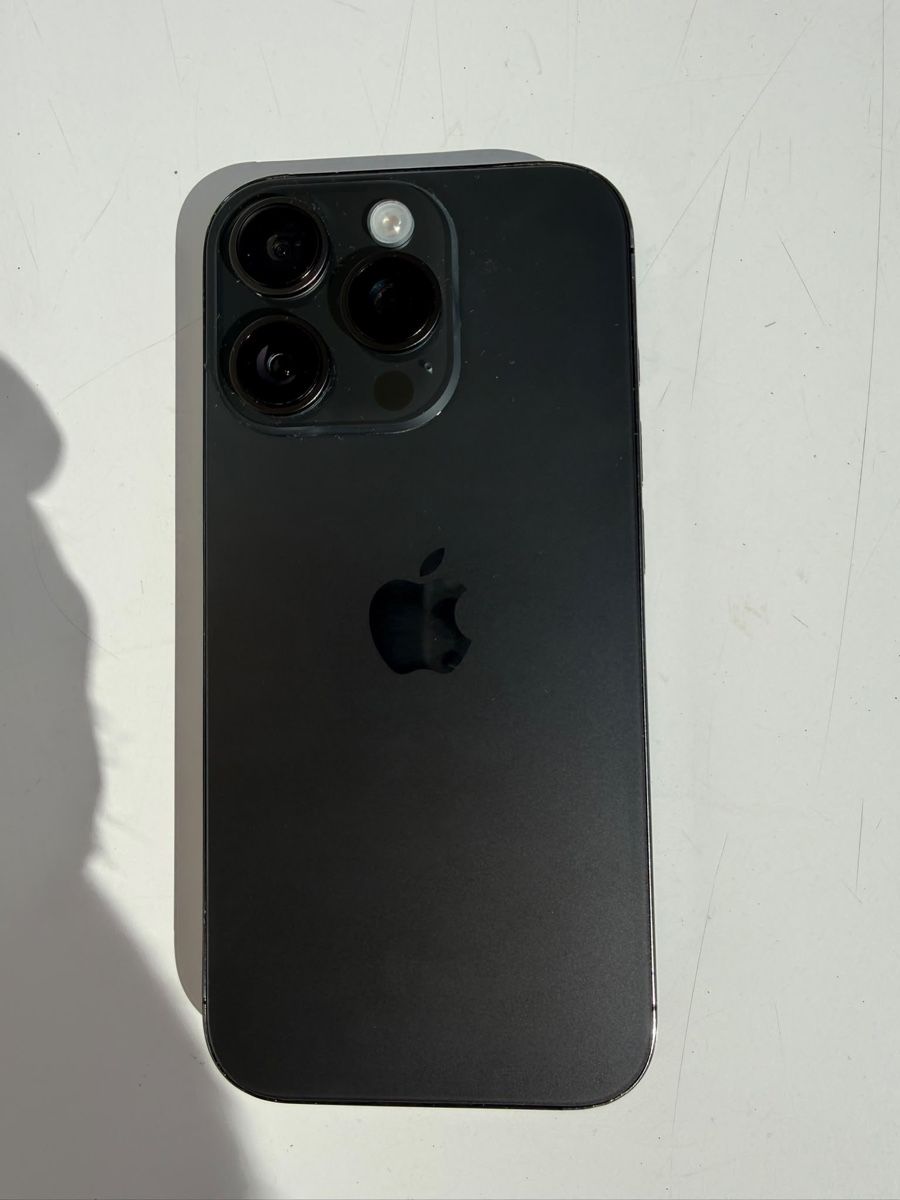 Apple Handys / Smartphones: Iphone 16pro  – Gebraucht aus Gams von bas_yr7s 1