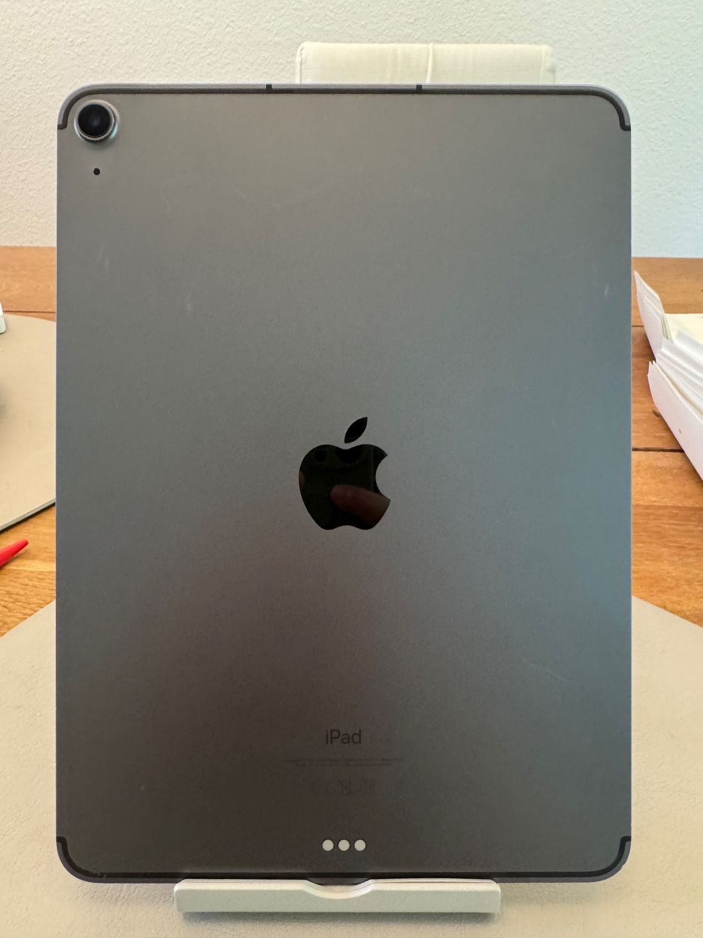 Apple Tablet PC: iPad Air 4 Generation – Usato da Adliswil venduto da Busys 2