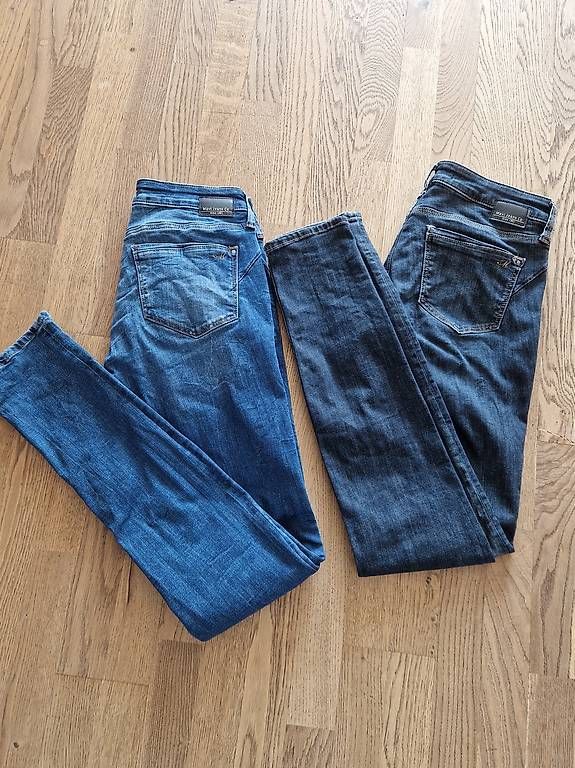 Mavi Jeans: 2 Mavi Jeans Lindy 27/34 – Usato da Liebefeld venduto da Sibe82