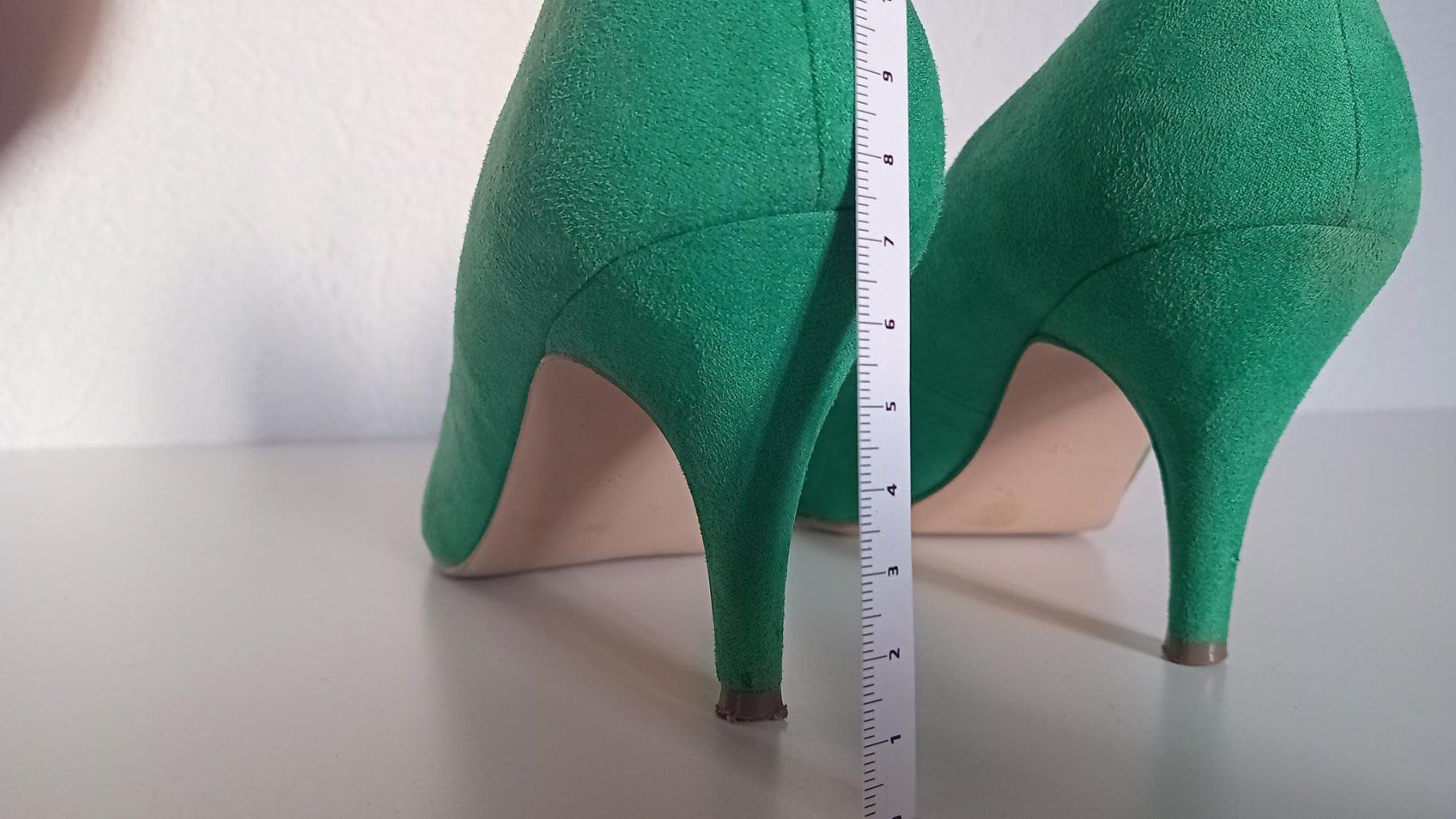 H&M Damenschuhe: H&M Pumps, grün Grösse 37 – Gebraucht aus Salez von Robe12 1