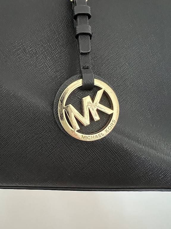 Borse da donna: Michael Kors Jet Setter Travel Tote – Usato da Kloten venduto da ama_ykc9 3