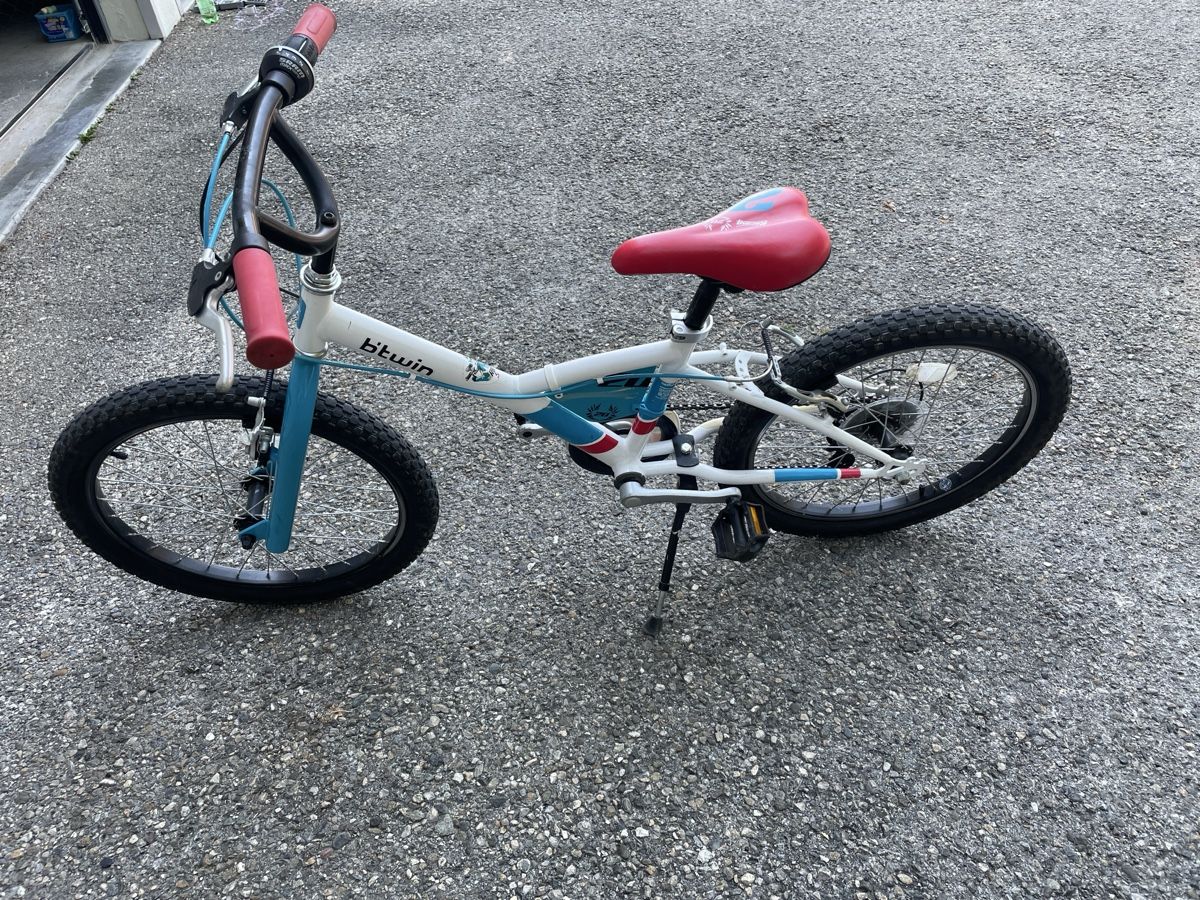 Biciclette: Vélo enfant Btwin taille 20 pouces – Usato da Neuchâtel venduto da L-L-2025 1