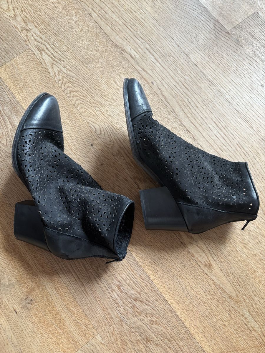 Damenschuhe: Booties echt Leder 41 – Gebraucht aus Zürich von san_qzr2 1