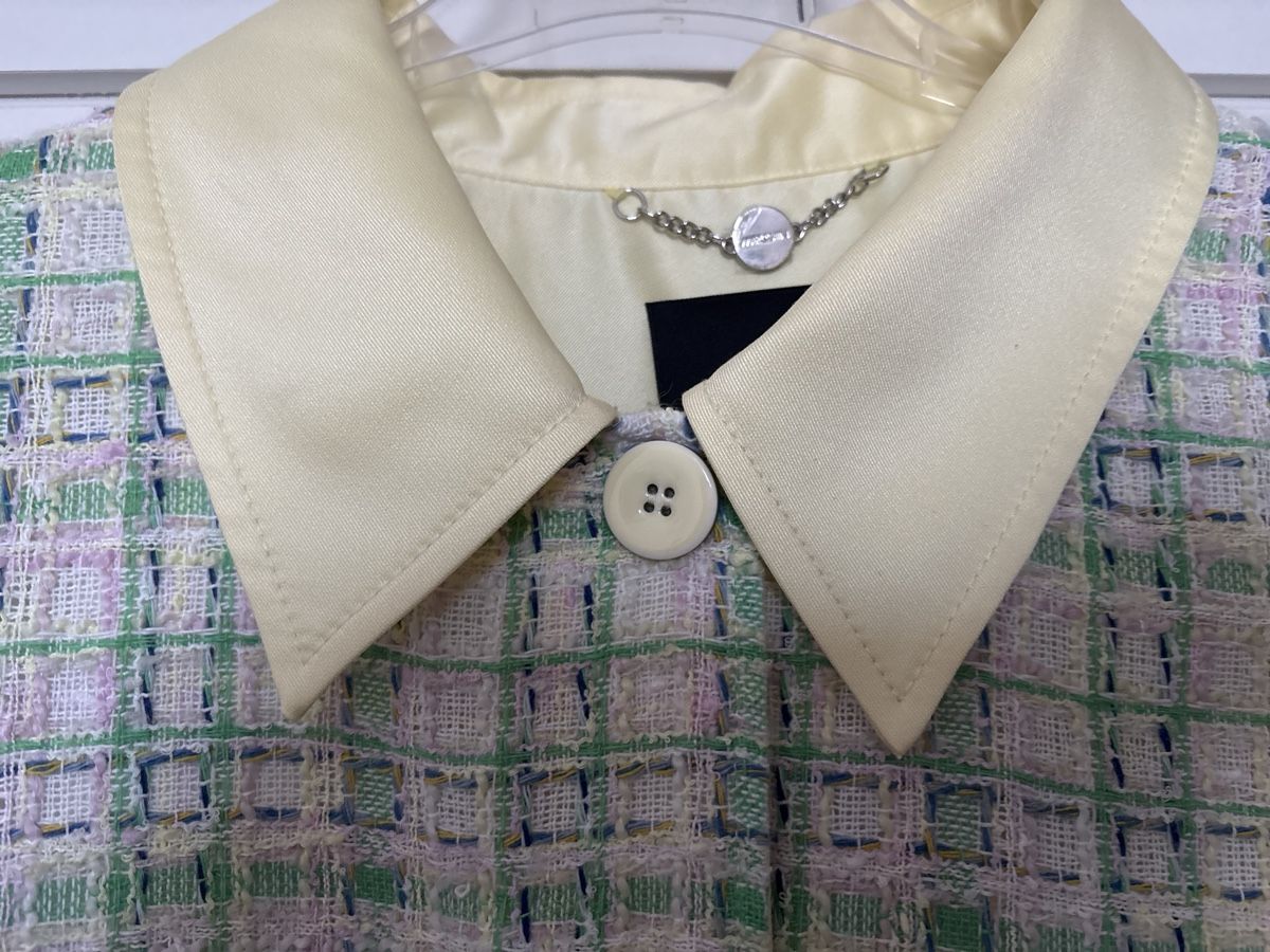 Marc Cain Vestes: Marc Cain Boucle Tweed Blazer – D'occasion à langenthal par rundholz7 1