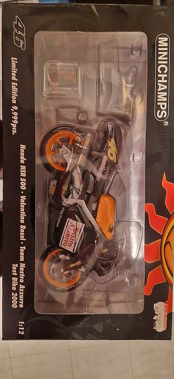 Minichamps Kit di modellismo & Modellini statici: Modellino Valentino Rossi – Usato da S. Antonino venduto da ros_r9hm 4
