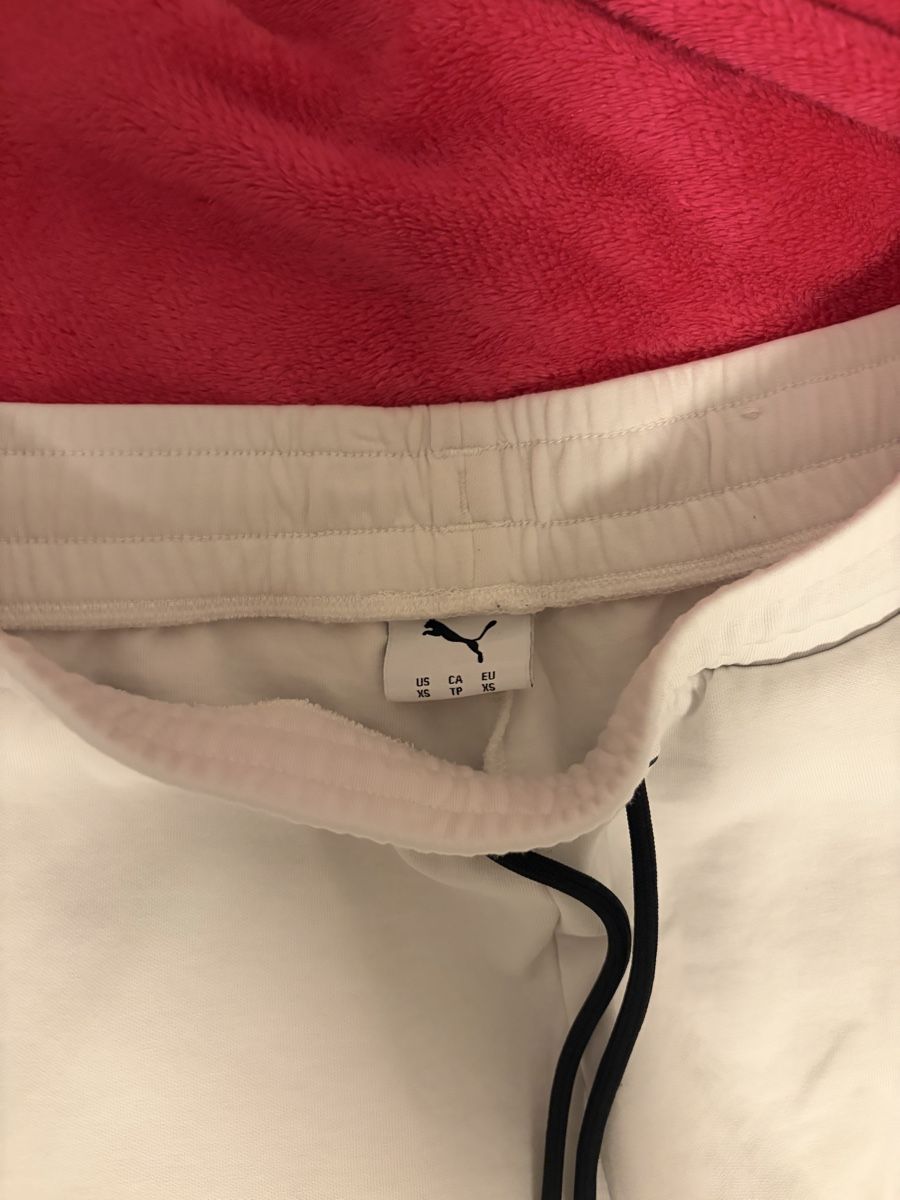 Puma Pantaloni: Trainerhose puma – Nuovo (secondo la descrizione) da Geroldswil venduto da ali_rpw6 2
