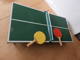 PINGPONG TISCH, MINI KOFFER AUS METALL MIT 2 SCHLÄGER 2 BALL