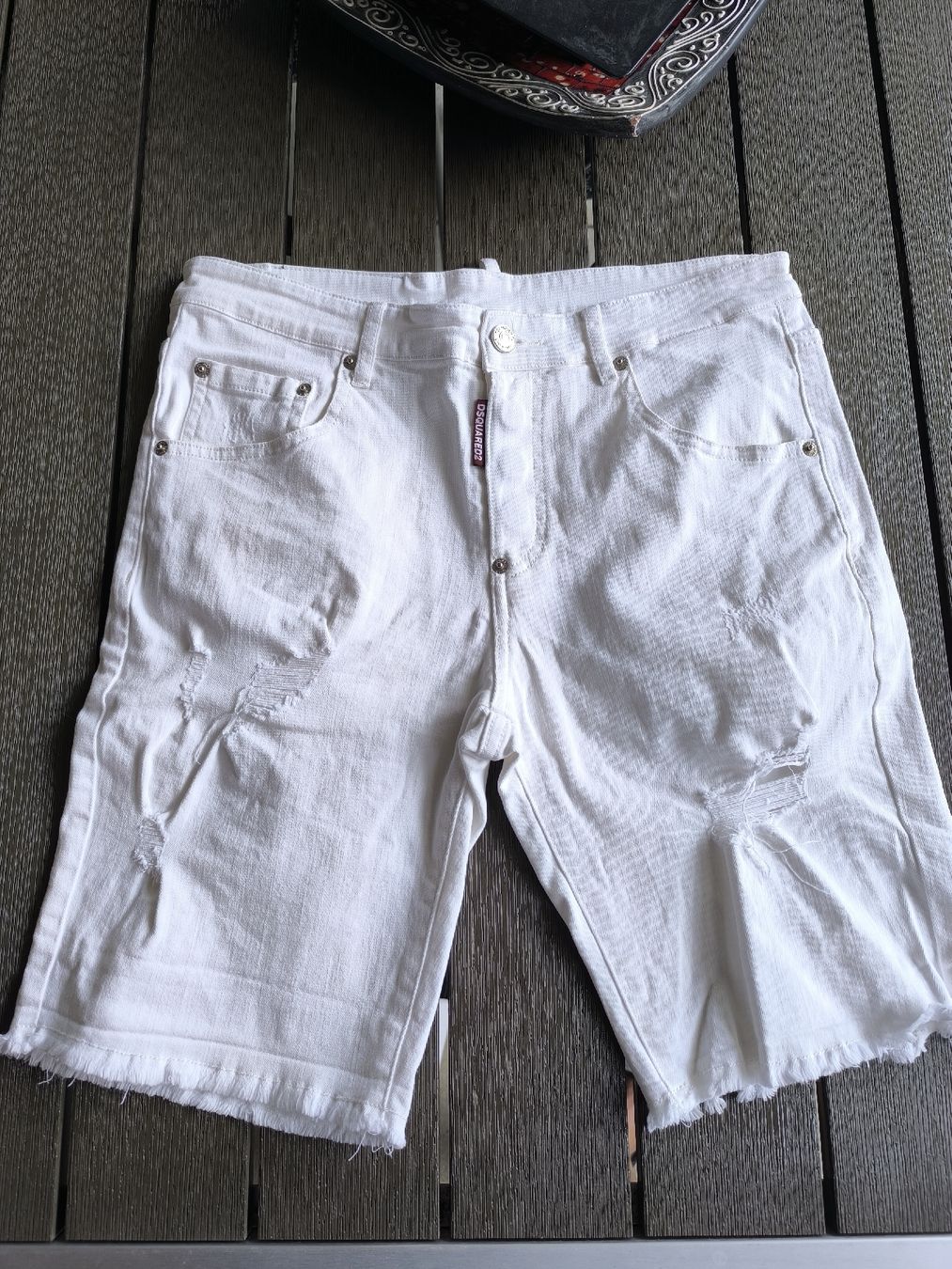 Dsquared2 Jeans: DSQUARED2 jeans Shorts 46 – D'occasion à Oensingen par Outlet_Super_Sale 1