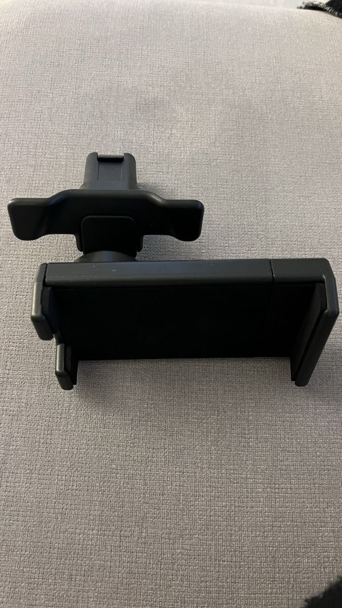 Staffa per monitor: Skoda Tablet-/Handyhalterung – Usato da Fehraltorf venduto da Kim16 1