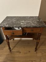 Table d’appoint  marbre/bois brut, en parfait état