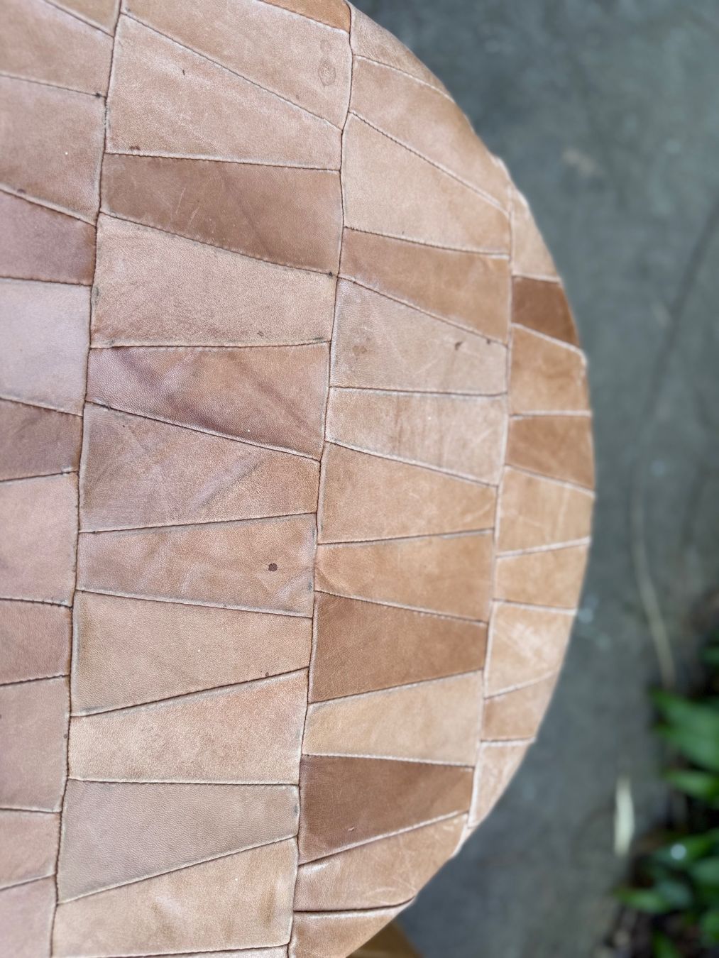 Hocker: Hocker Truhe Pouf // Leder // B – Gebraucht aus Schinznach-Dorf von mix 2