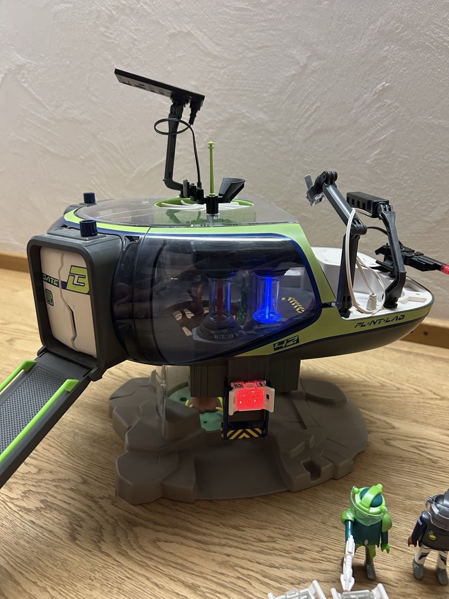 Playmobil Giocattoli: Playmobil Spaceship mit Zubehör – Usato da Unterägeri venduto da Reti72 4