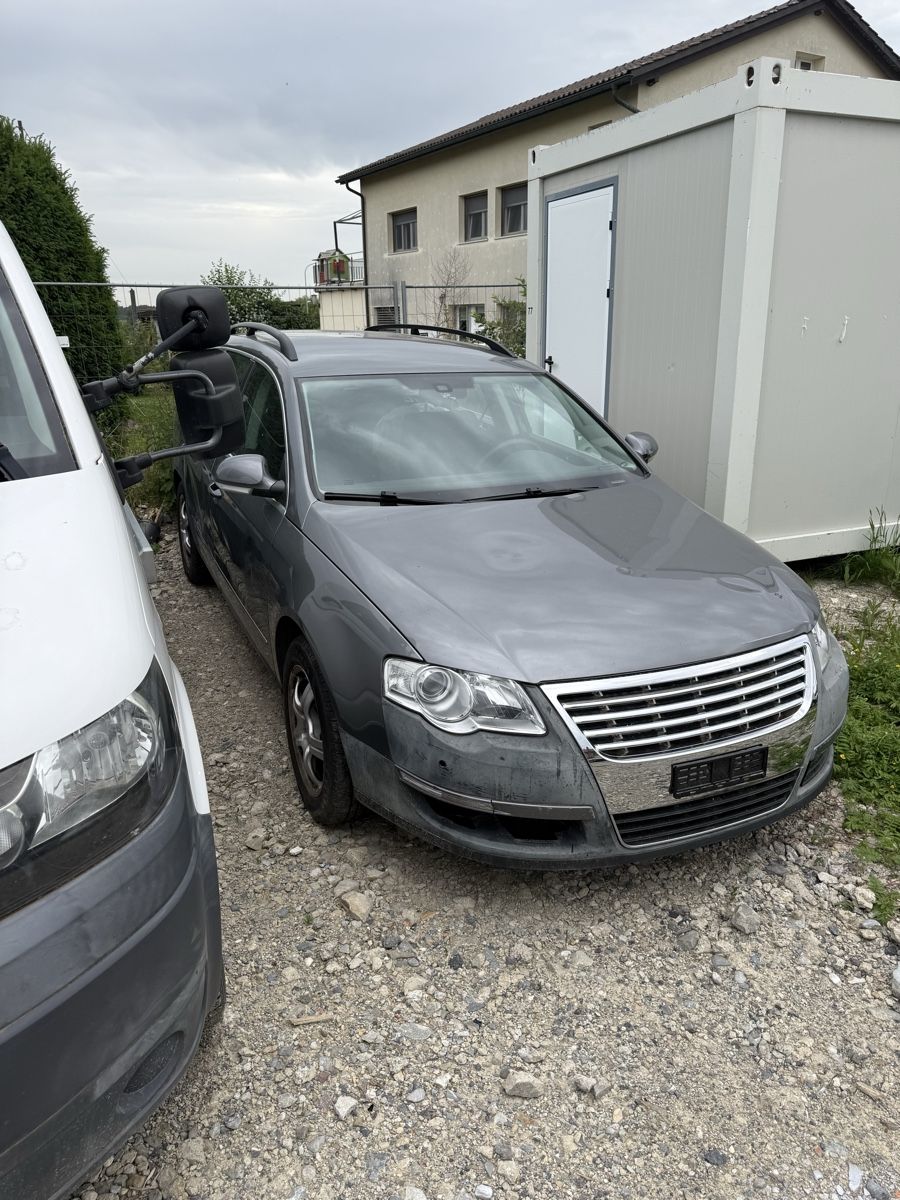 VW Automobili: Vw passat 2.0TDI – Difettoso da Marly venduto da lab_665j 1