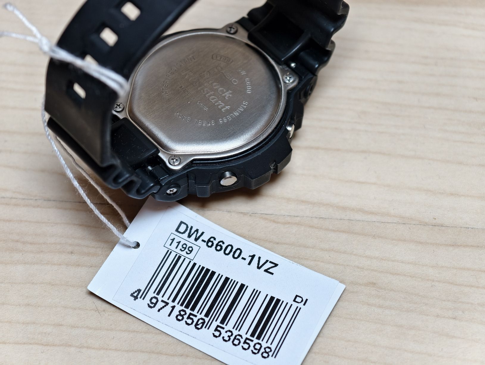 Casio Orologi: CASIO G-SHOCK DW-6600-1VZ  – Nuovo (secondo la descrizione) da Ringgenberg BE venduto da Tantal15125 3