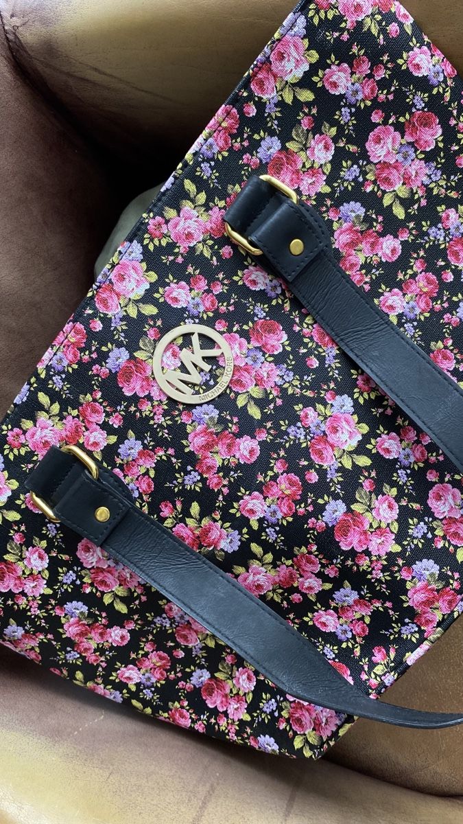 Sacs femmes: Tasche Sommertasche – D'occasion à Obfelden par tan_9lj9 9