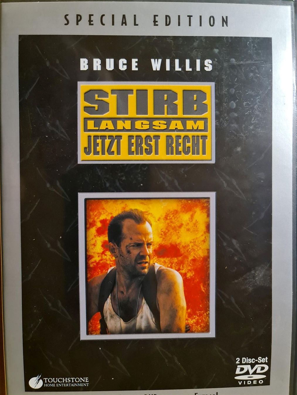 Tutti i DVDs: Stirb langsam - jetzt erst recht – Usato da Dintikon venduto da Vexi