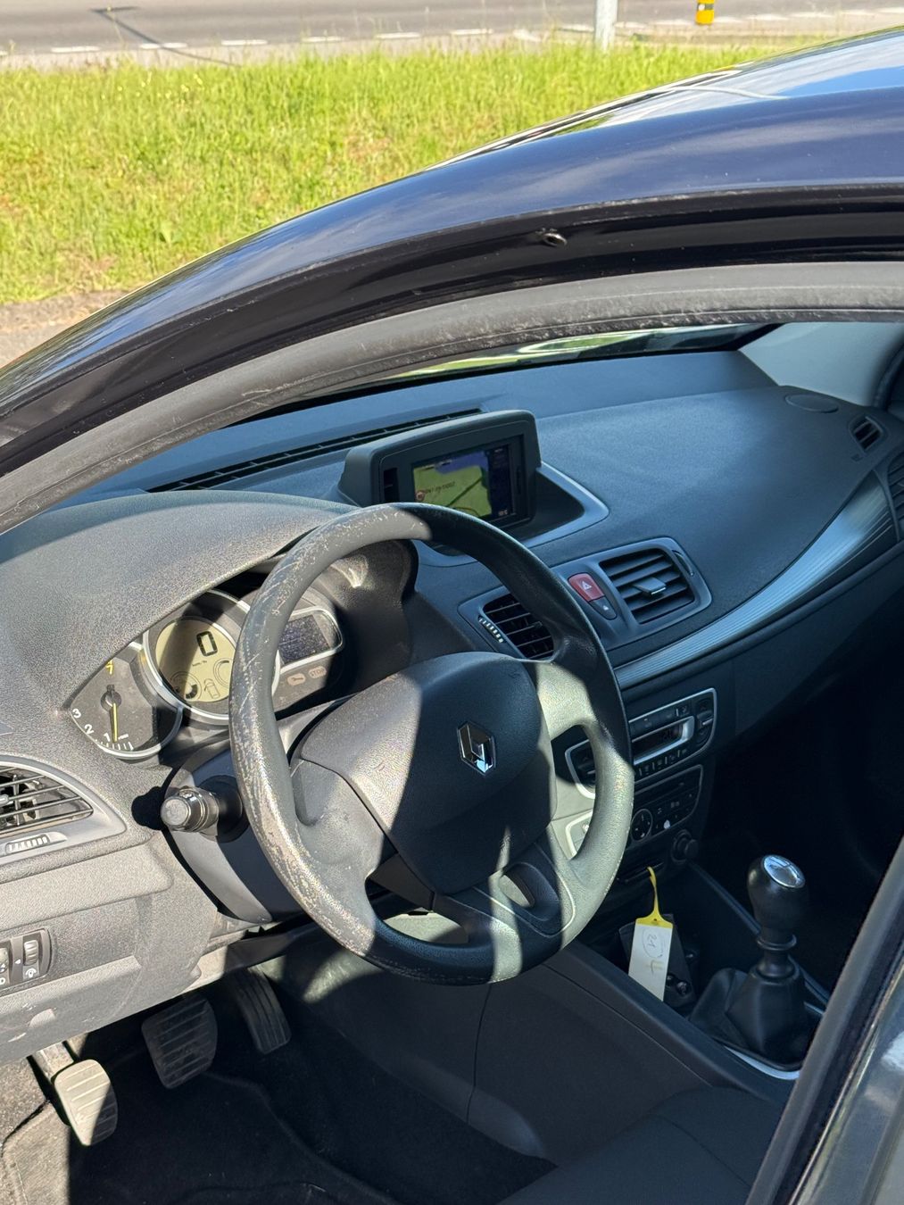 Renault Autos: Renault Megane 1.6 110 PS – D'occasion à Lentigny par Driton29 4
