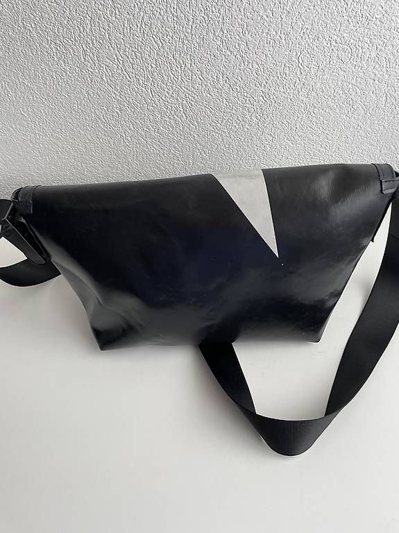 Taschen: FREITAG  Schultertasche F 42 Surfside – Gebraucht aus Bern von Pippilotta62 1