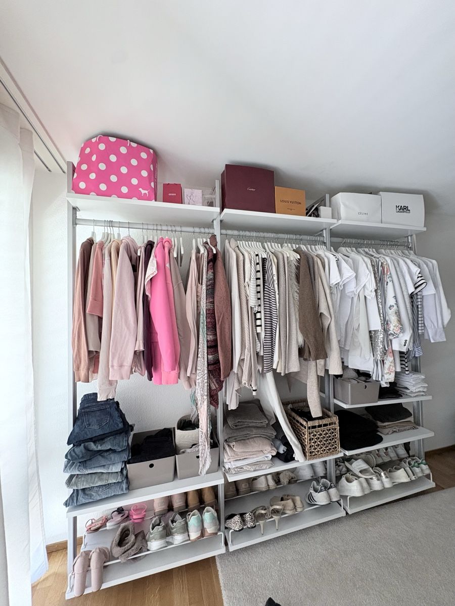 Armadi: Kleiderschrank – Usato da Oberwil BL venduto da Nolitha 2