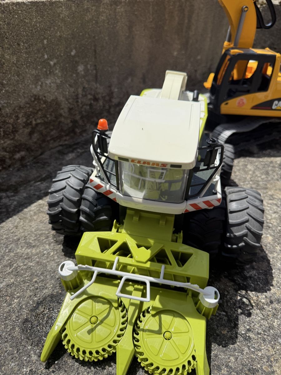 Giocattoli: Spielzeug-Bagger, Traktor, Feuerwehrauto, Nerf – Usato da Kloten venduto da Benz_63S 8