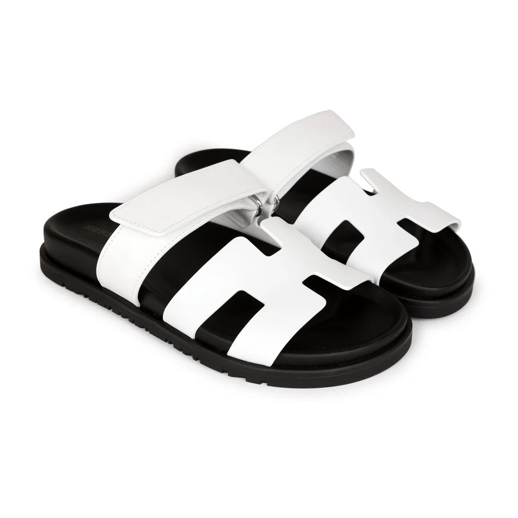 Hermès Damenschuhe: Hermès Chypre Sandalen weiss - Gr. 40 – Gebraucht aus Brugg AG von Elle_1
