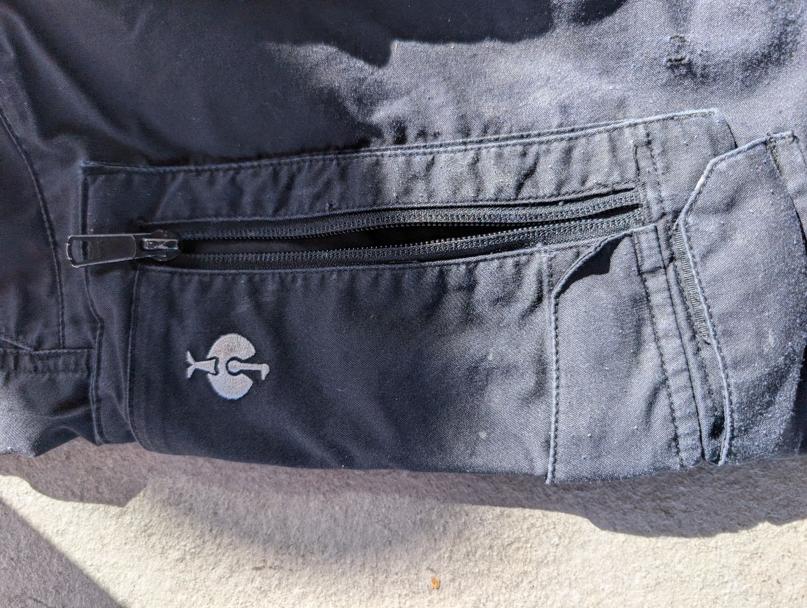 Engelbert Strauss Pantaloni: Pantalon de travail noir taille 50 – Usato da Blignou (Ayent) venduto da dyl_yxb5 3