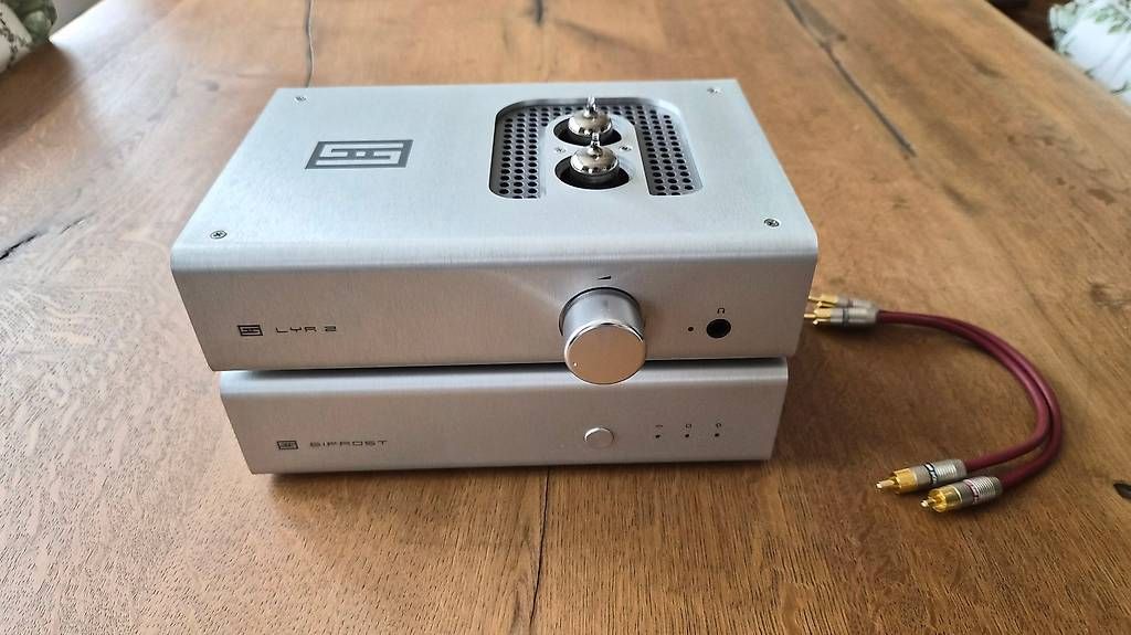 Amplificatori: Schiit Set aus Kopfhörerverstärker + DAC – Usato da Schlieren venduto da Setsuna_Kyoura