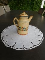 Kleiner alter Tonkrug mit Deckel, semi-antik