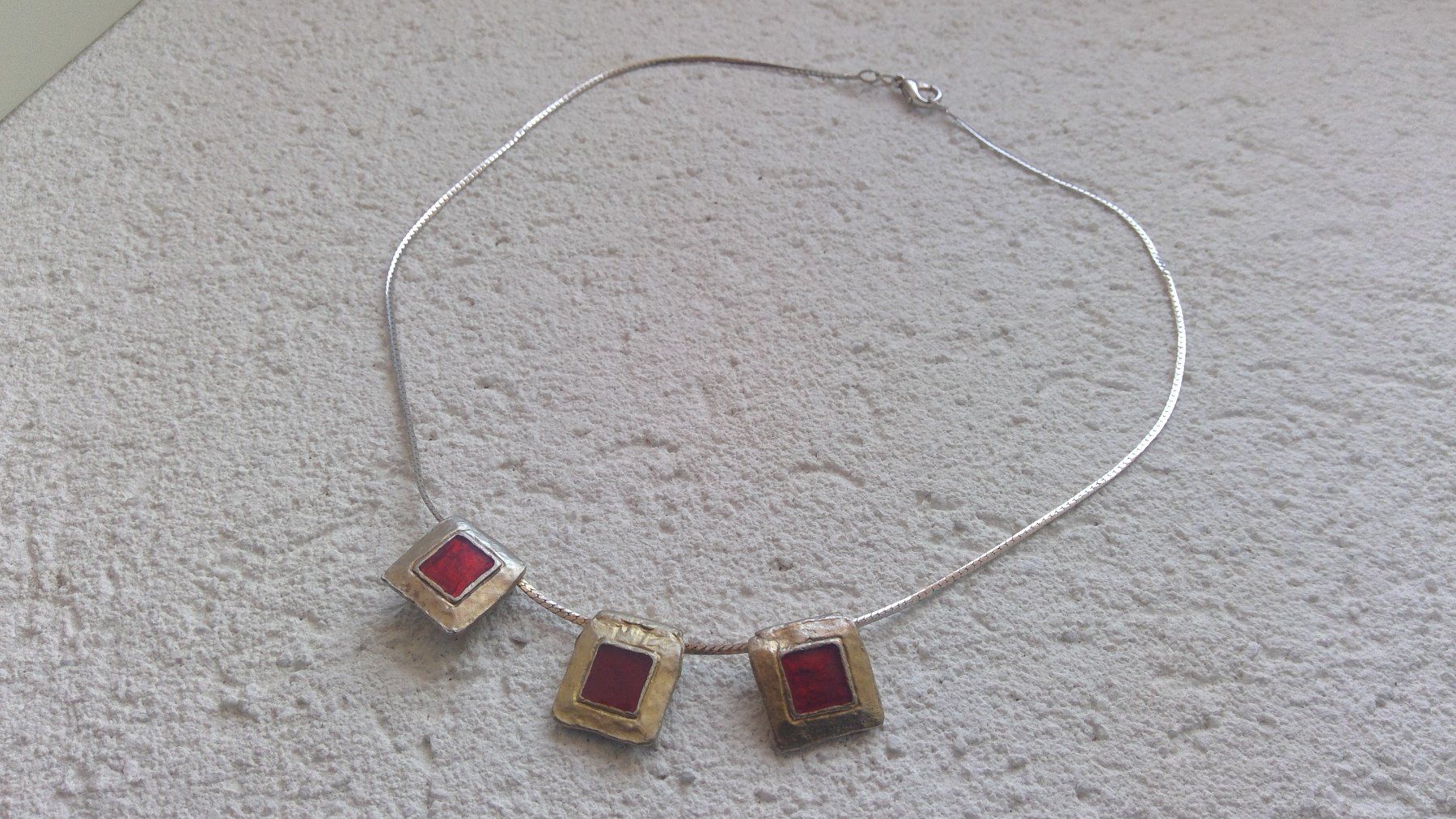 Ketten: Collier avec émaux rouges, création artisanale signé DPR – Gebraucht aus Agiez von chouchanelle 3