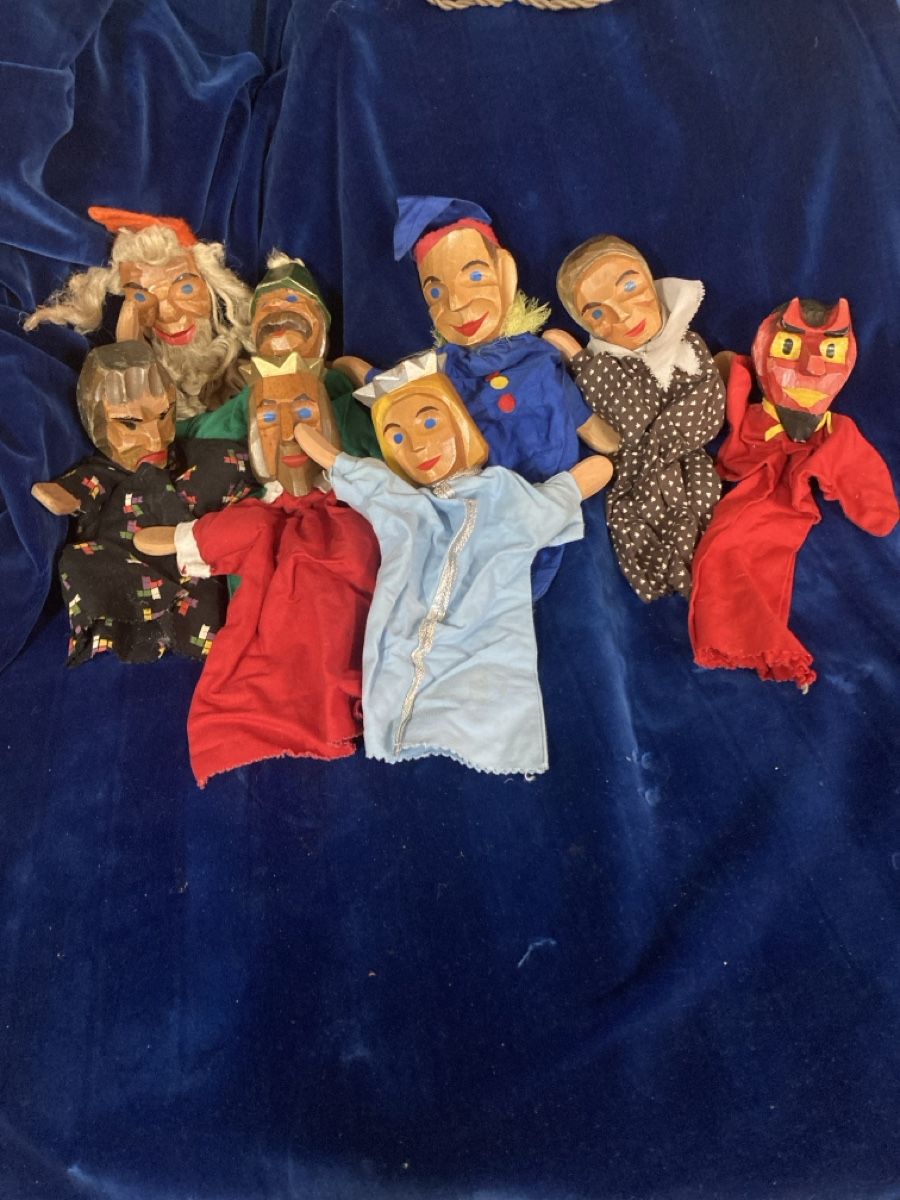 Bambole: Kasperli-Handpuppen – Usato da Schwanden GL venduto da bait04