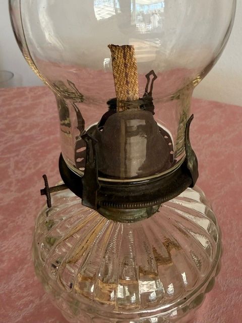 Lampen: Petrollampe, Glas und Messing – Neu (gemäss Beschreibung) aus Lostorf von Nick1258 3