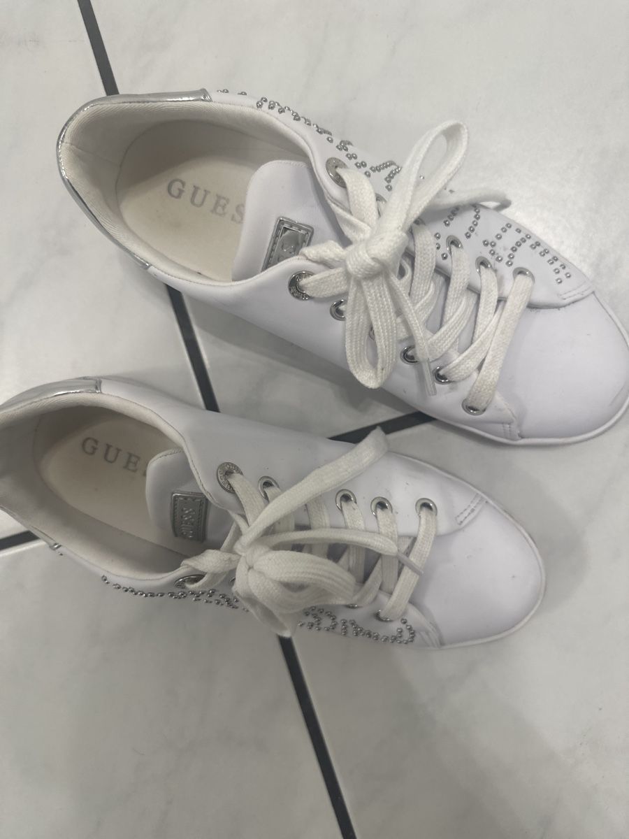 Guess Scarpe da donna: Guess schuhe – Usato da Oberentfelden venduto da ulli03 5