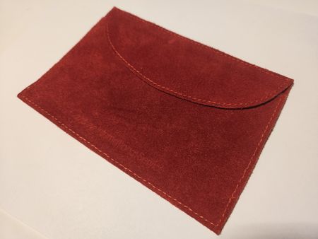 Pochette Cartier rouge en daim vintage