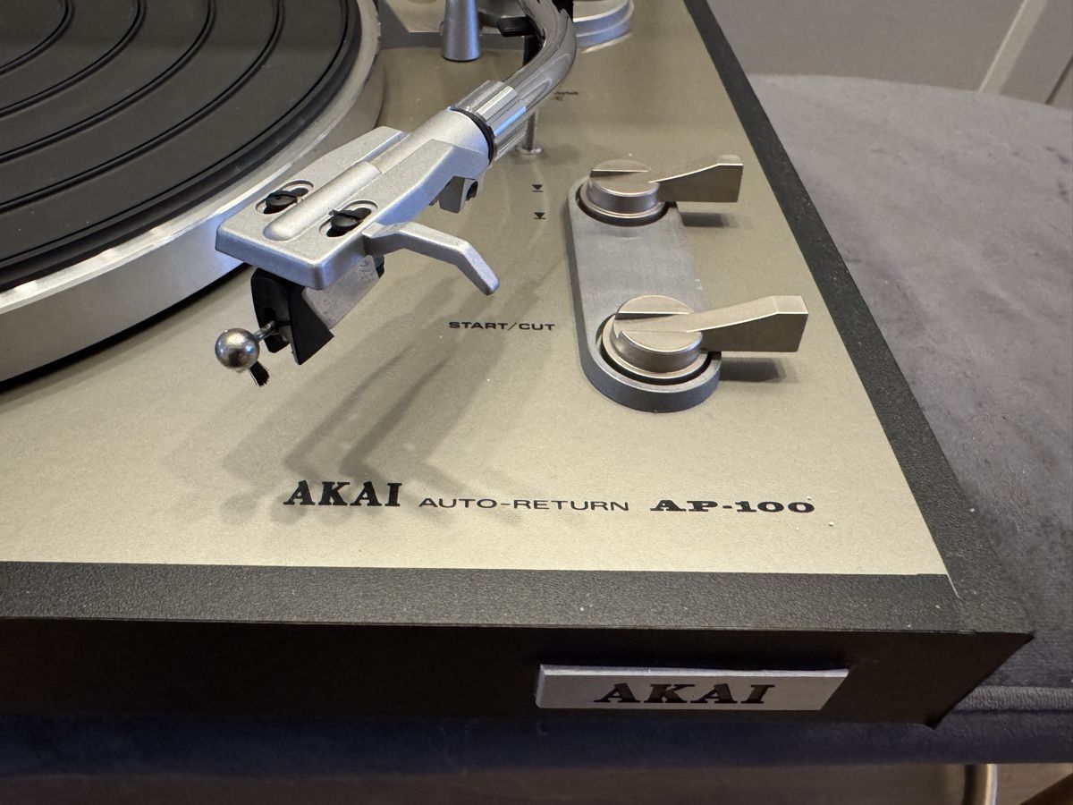 Akai Giradischi: AKAI AP-100 – Usato da Echandens venduto da woodioch 2