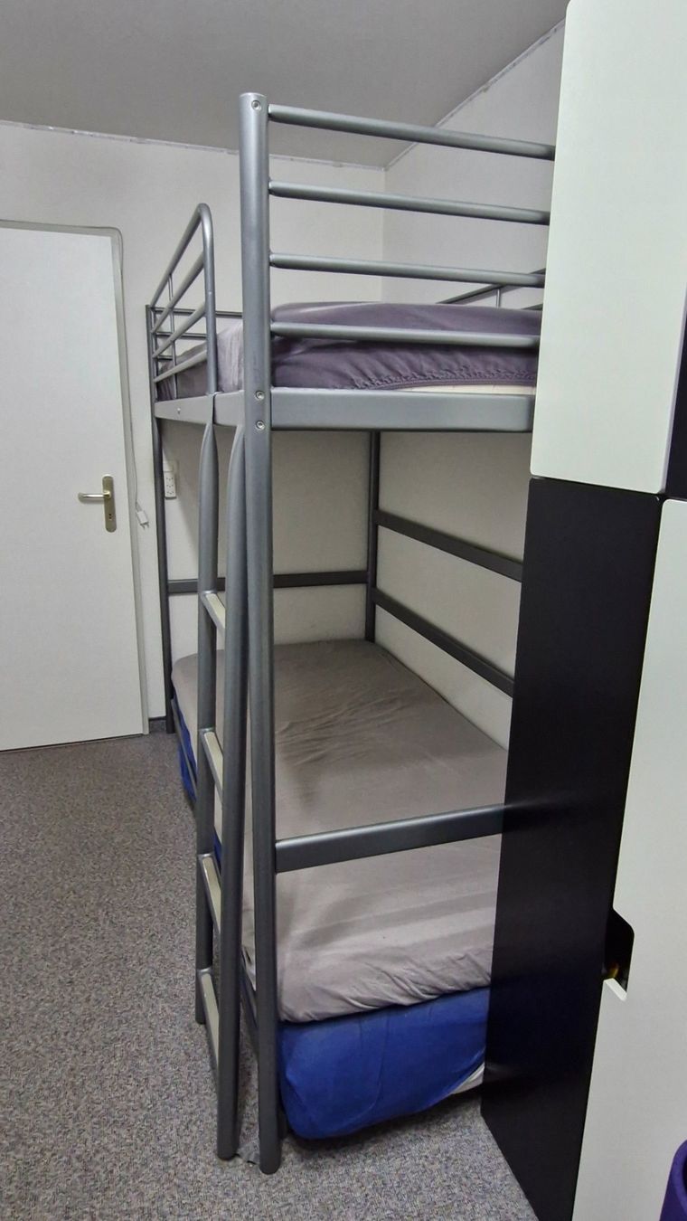 Ikea Lits: Hochbett IKEA 90x200 – D'occasion à Oberbüren par Eisenherz1900