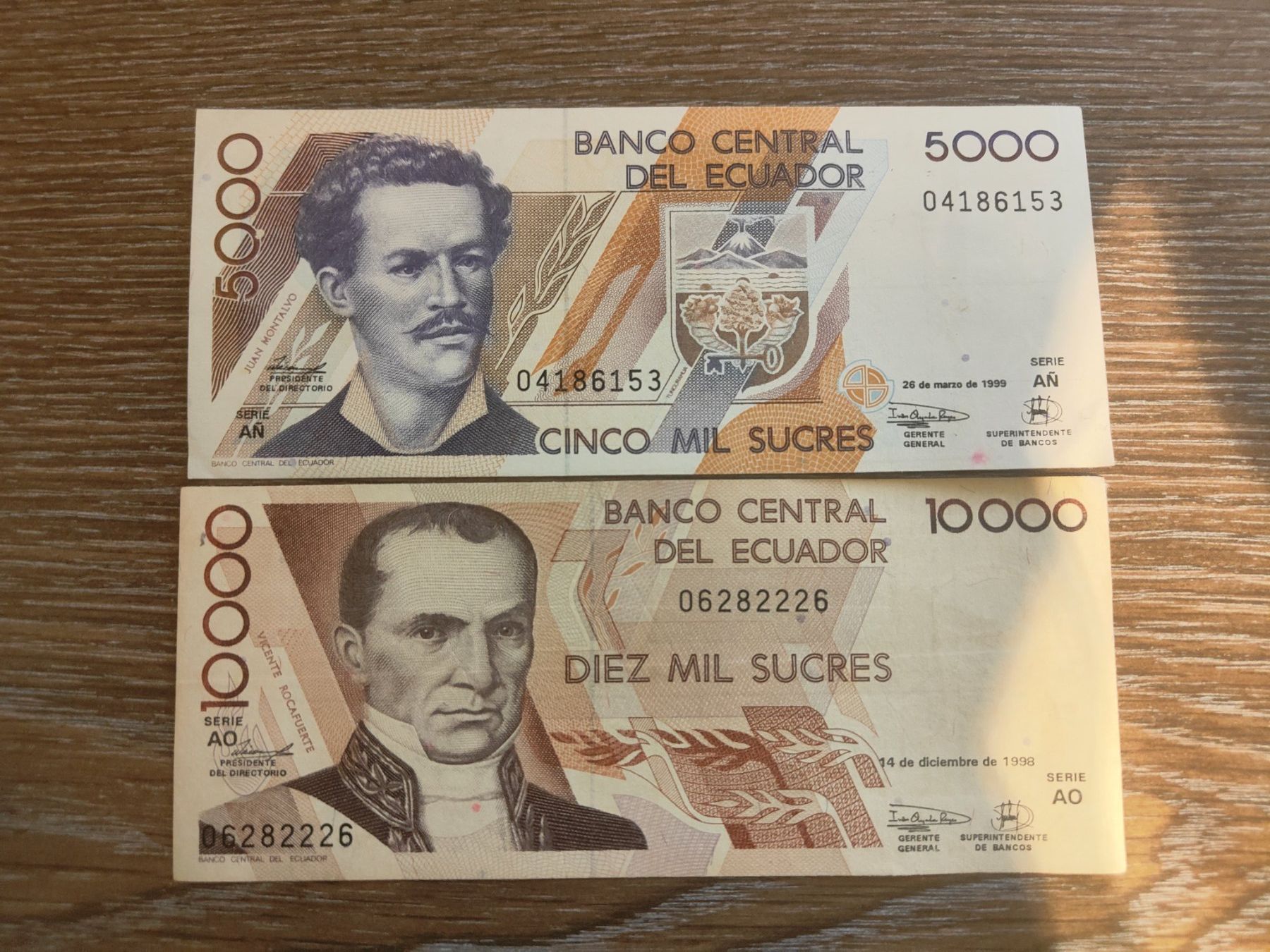 Banconote: Ecuador 2 Stück !!!!!! – Usato da Flaach venduto da Lonzo99