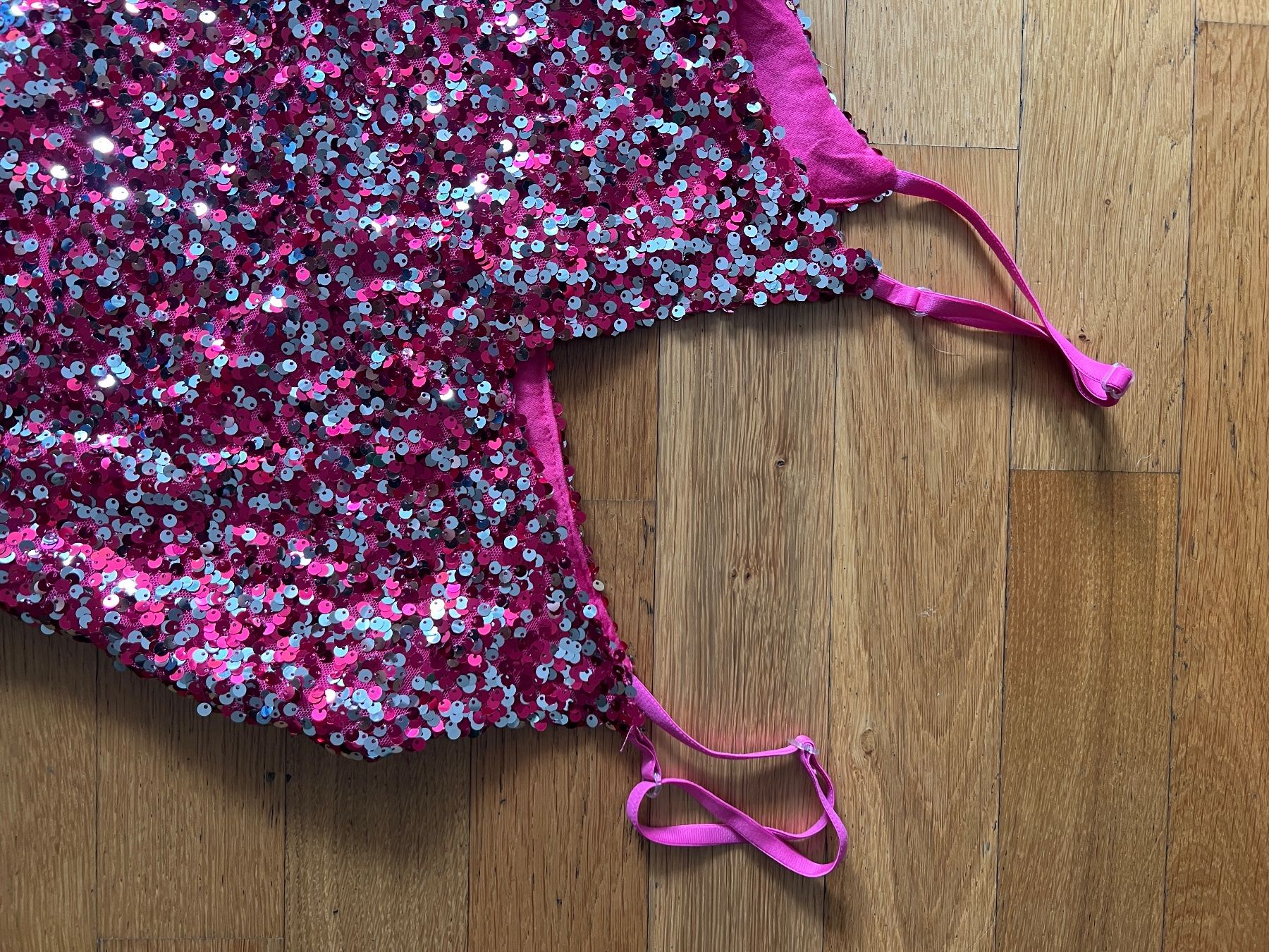 Tops: Sequin Top – Neu und originalverpackt aus Winterthur von lib_f95w 1