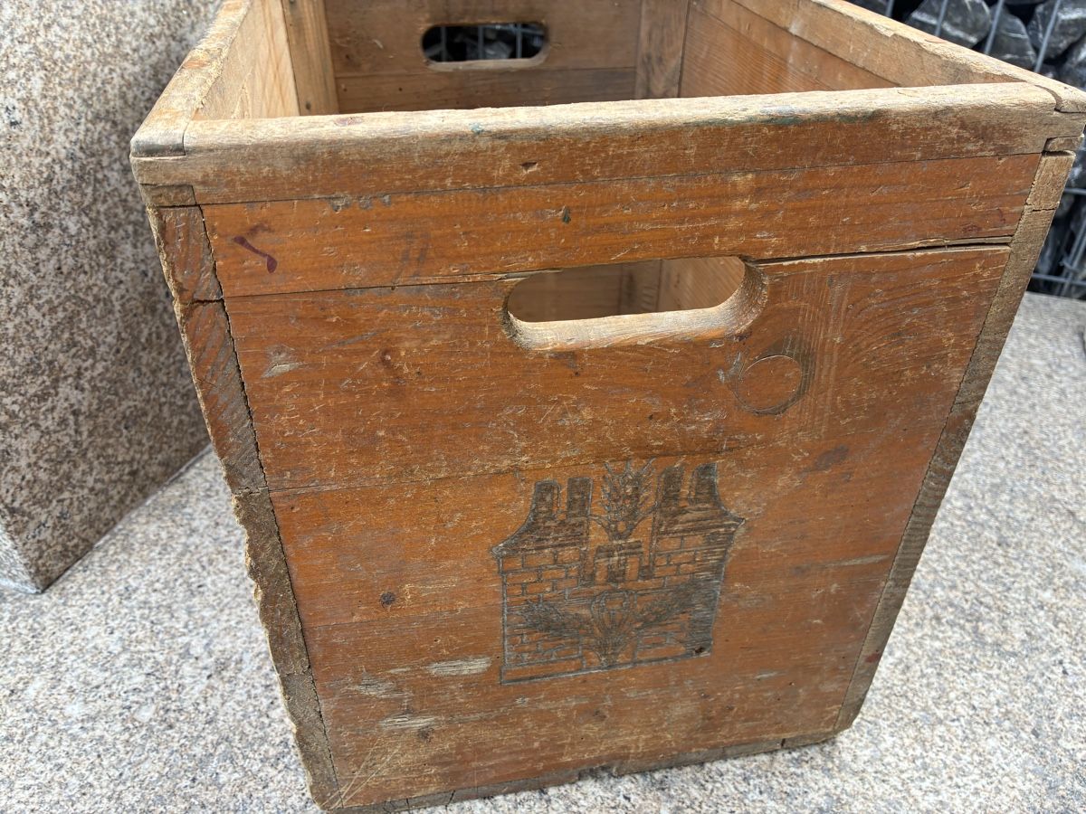 Caisses de transport: Feldschlösschen – D'occasion à Schüpbach par Tluky 3