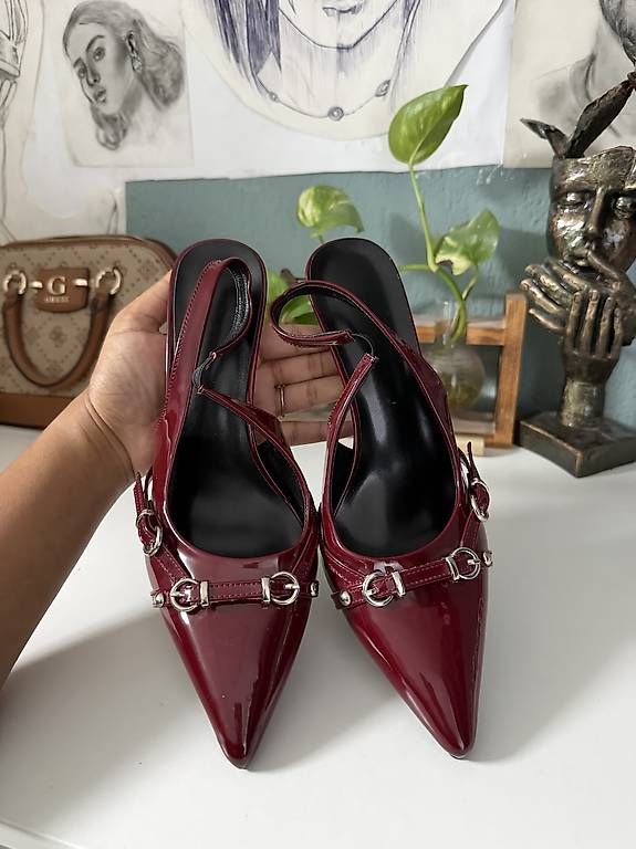 Chaussures femmes: Bordeauxrote Lackpumps  – D'occasion à Hölstein par Pivu 2