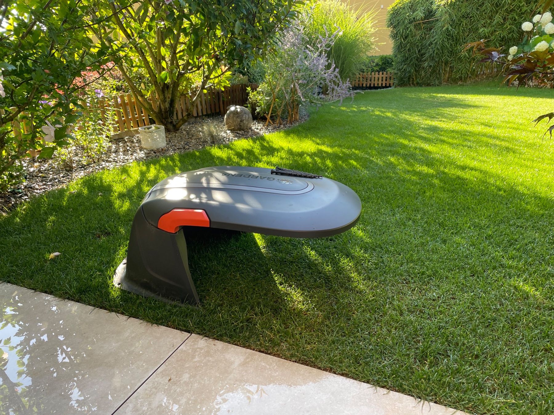 Abris: Garage Gardena – D'occasion à Bôle par Strategger 1