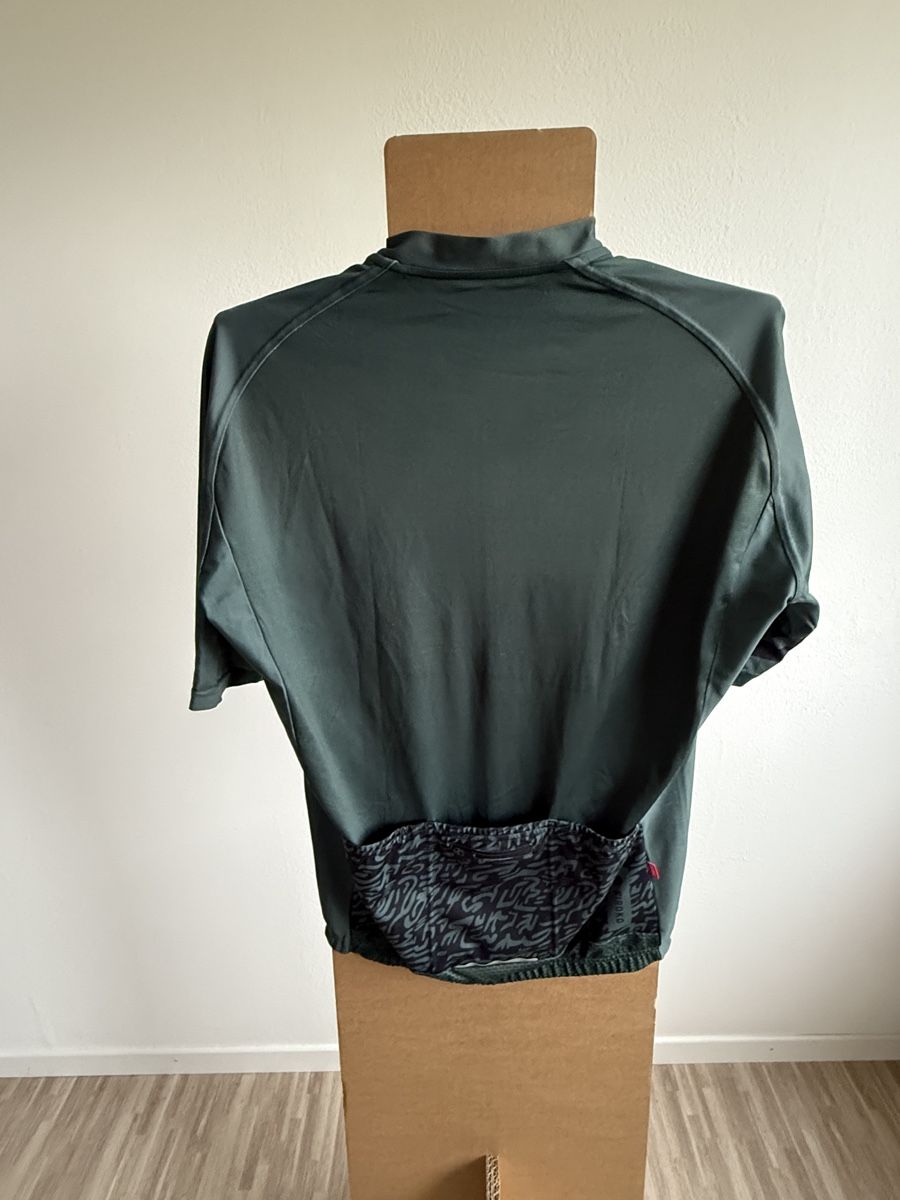 Leibchen & Hosen: Veloshirt Siroko, Grösse XXL – Gebraucht aus Schaffhausen von deda13 1