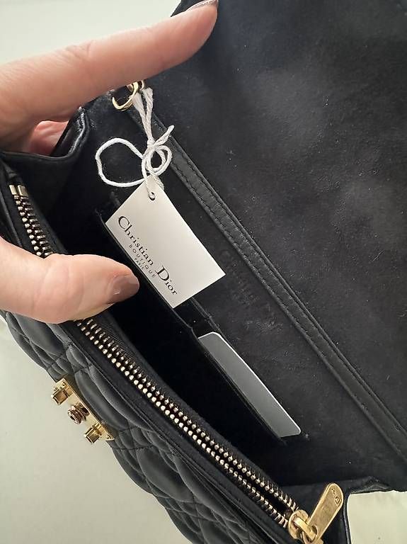 Dior Borse da donna: DiorAddict WOC – Nuovo (secondo la descrizione) da Rotkreuz venduto da Mini_mela33 4