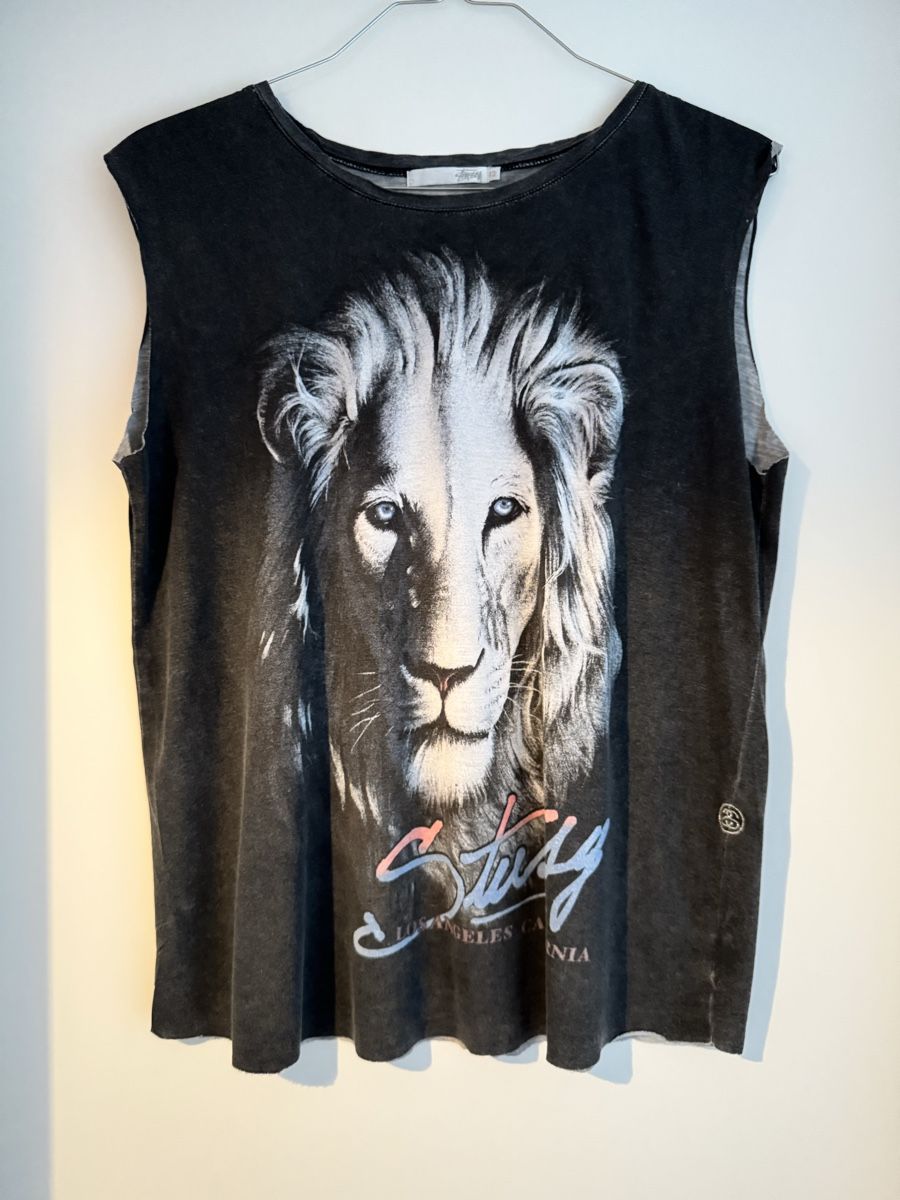 Stüssy Top: Stussy Top mit Löwenprint, Grösse L – Usato da Zürich venduto da bergi777